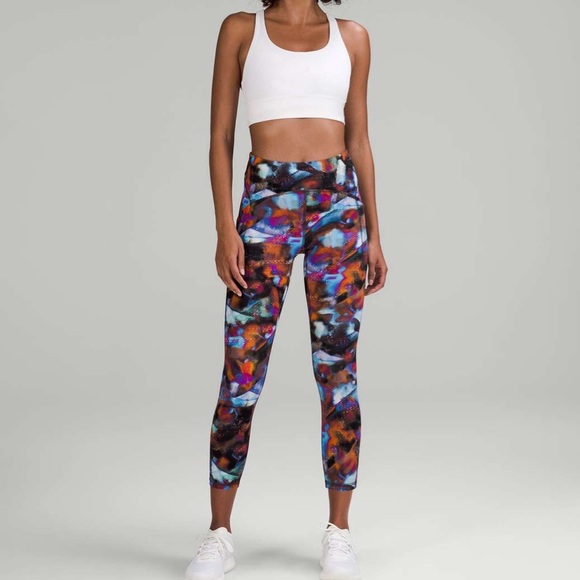 NWT Lululemon Power Thru High-Rise Tight 25" - Picture 8 of 8